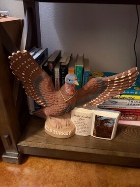Wild Turkey Ceramic Turkey Figurine - Brown with Blue Head 1979